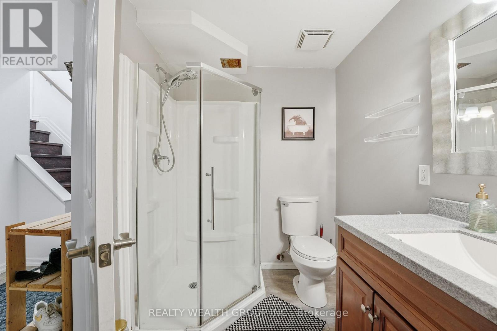 84 Bayview Avenue, Georgina, Ontario  L4P 2S9 - Photo 45 - N12792166