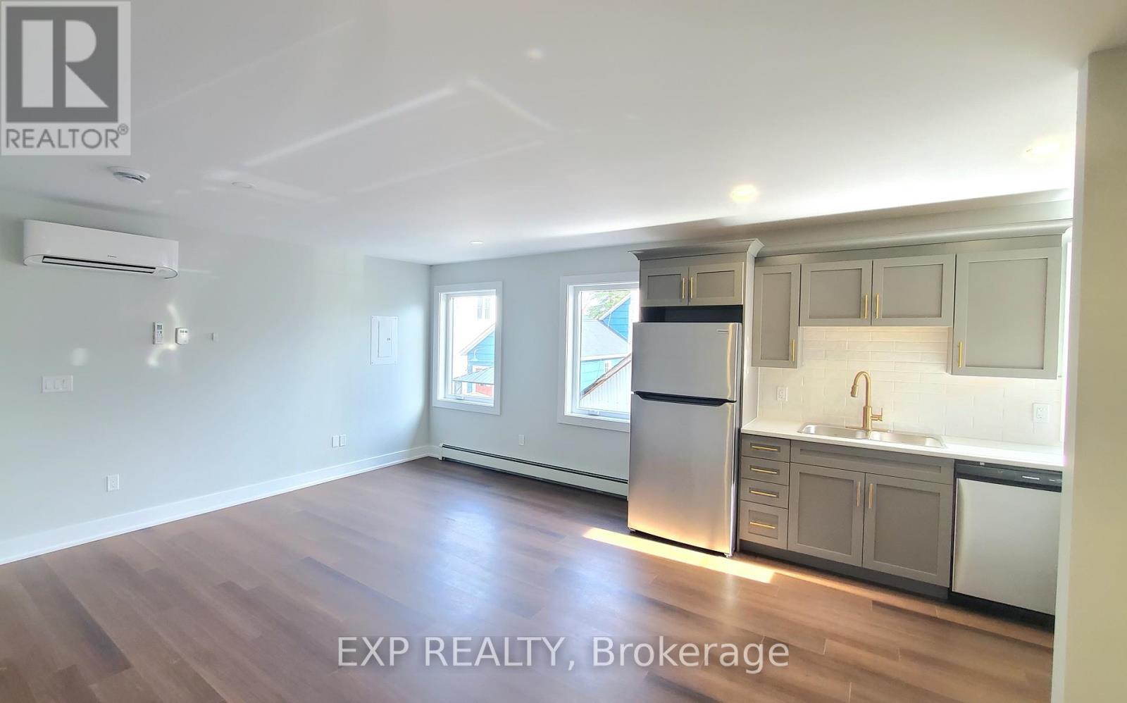 A - 640 West Street, Prescott, Ontario  K0E 1T0 - Photo 3 - X12792186