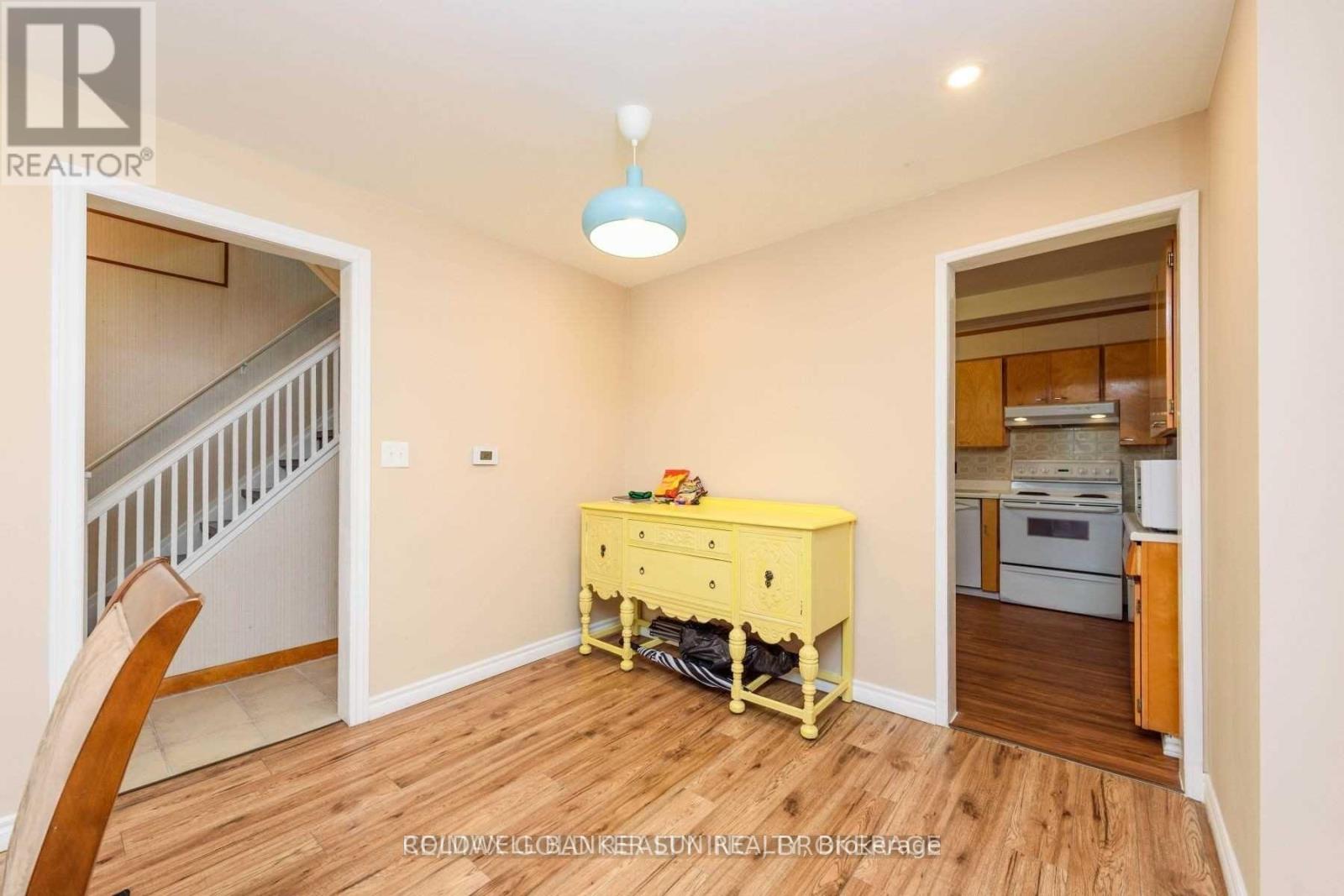 4310 Bampfield Street, Niagara Falls, Ontario  L2E 1G8 - Photo 12 - X12792198