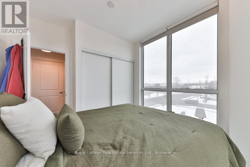 320 - 65 Speers Road, Oakville, Ontario  L6K 0J1 - Photo 19 - W12792212