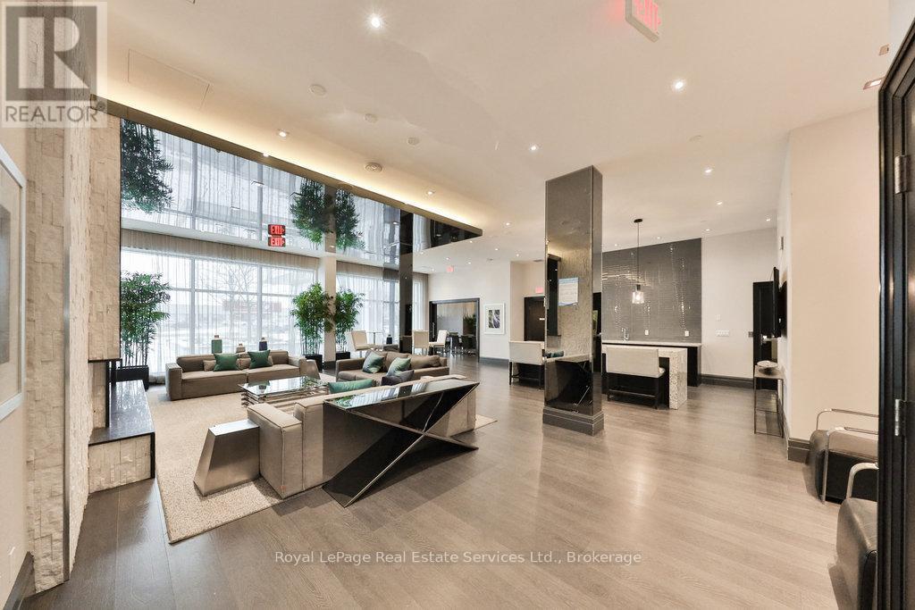 320 - 65 Speers Road, Oakville, Ontario  L6K 0J1 - Photo 24 - W12792212