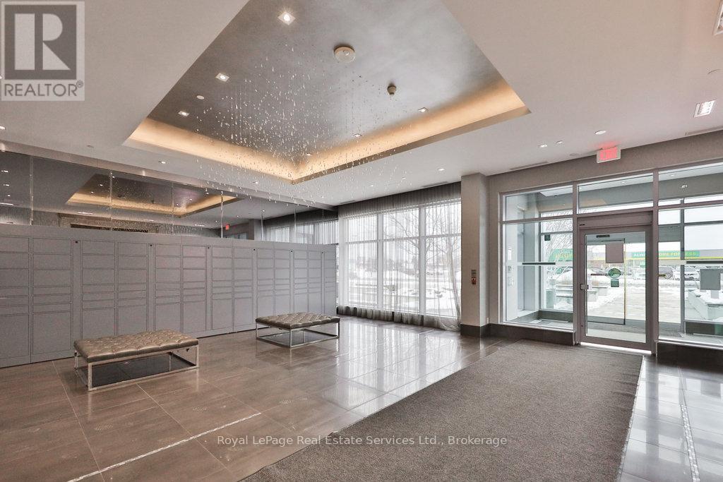 320 - 65 Speers Road, Oakville, Ontario  L6K 0J1 - Photo 3 - W12792212