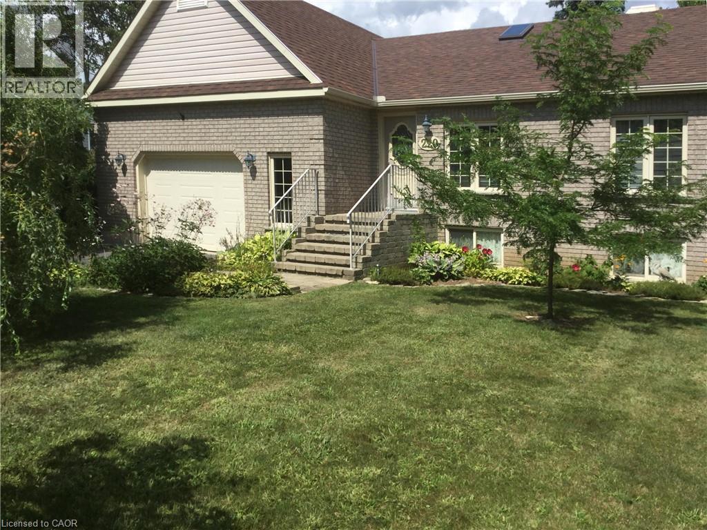 220 Regent Avenue, Port Dover, Ontario  N0A 1N0 - Photo 41 - 40804882