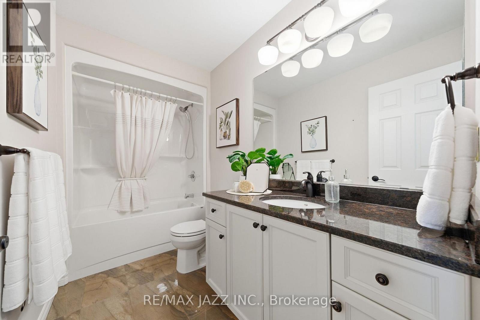 43 Mountain Ash Drive, Belleville (Thurlow Ward), Ontario  K8N 4Z5 - Photo 24 - X12792272