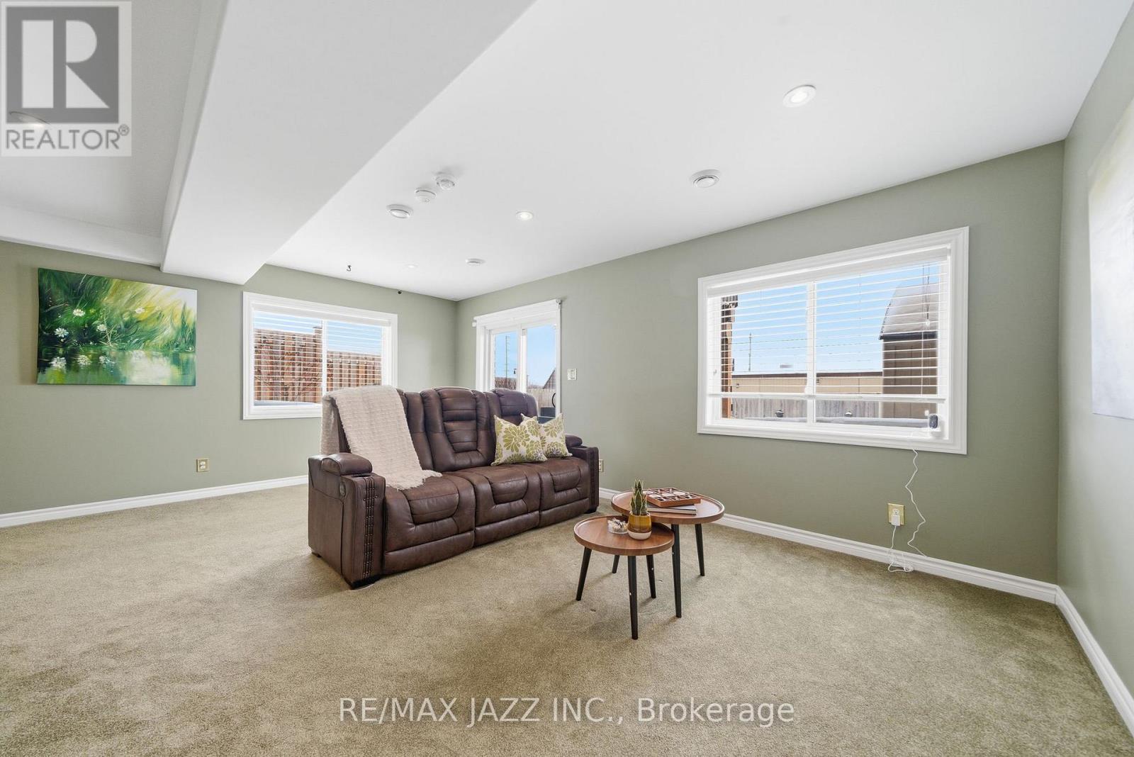 43 Mountain Ash Drive, Belleville (Thurlow Ward), Ontario  K8N 4Z5 - Photo 26 - X12792272