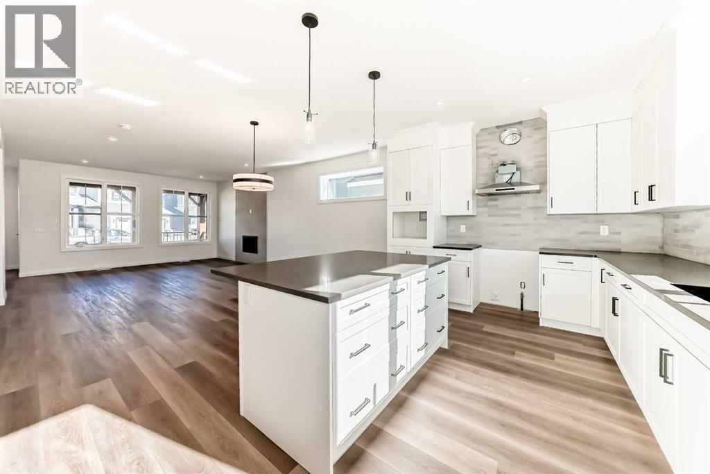 588 Grayling Bend, Rural Rocky View County, Alberta  T3Z 0H4 - Photo 11 - A2264134