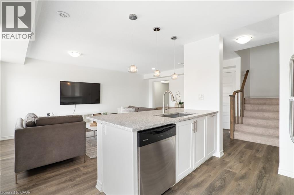 593 Goldenrod Lane, Kitchener, Ontario  N2R 0L7 - Photo 21 - 40798841