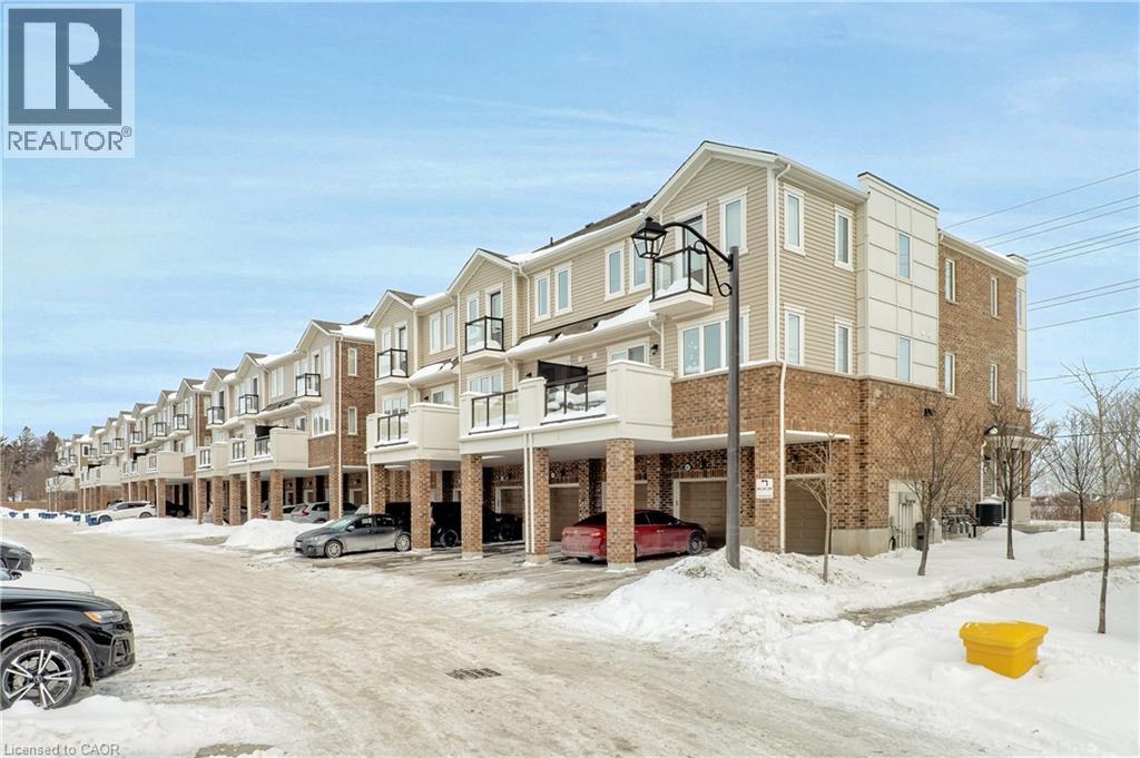 593 Goldenrod Lane, Kitchener, Ontario  N2R 0L7 - Photo 3 - 40798841