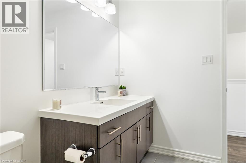 593 Goldenrod Lane, Kitchener, Ontario  N2R 0L7 - Photo 34 - 40798841