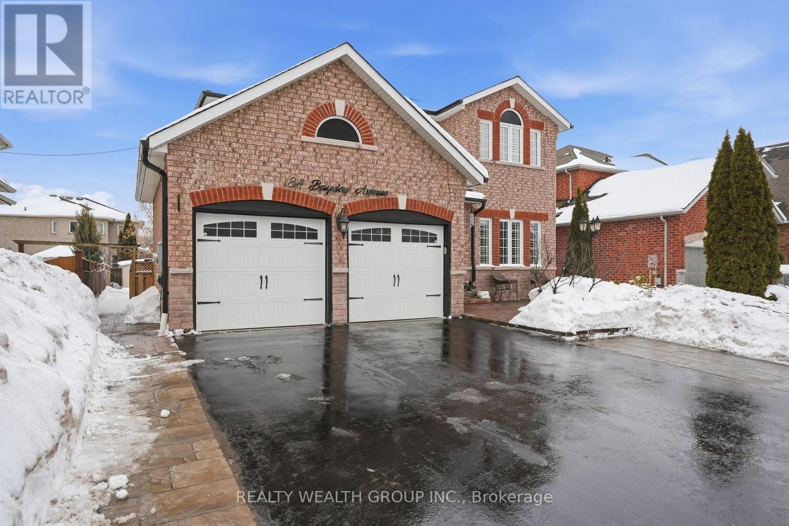 84 Bayview Avenue, Georgina, Ontario  L4P 2S9 - Photo 3 - N12792166