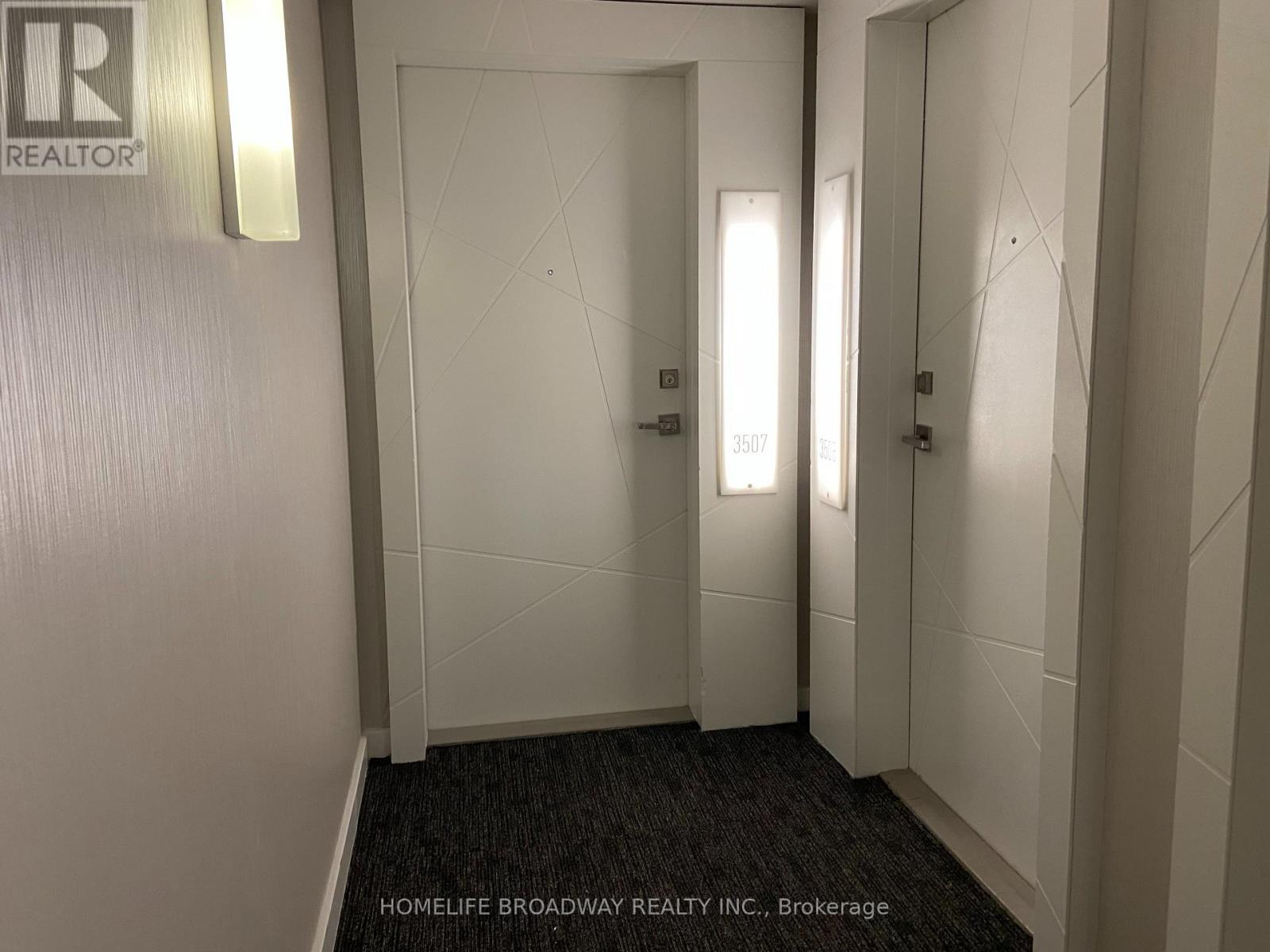 3507 - 14 York Street, Toronto, Ontario  M5J 0B1 - Photo 14 - C12792204