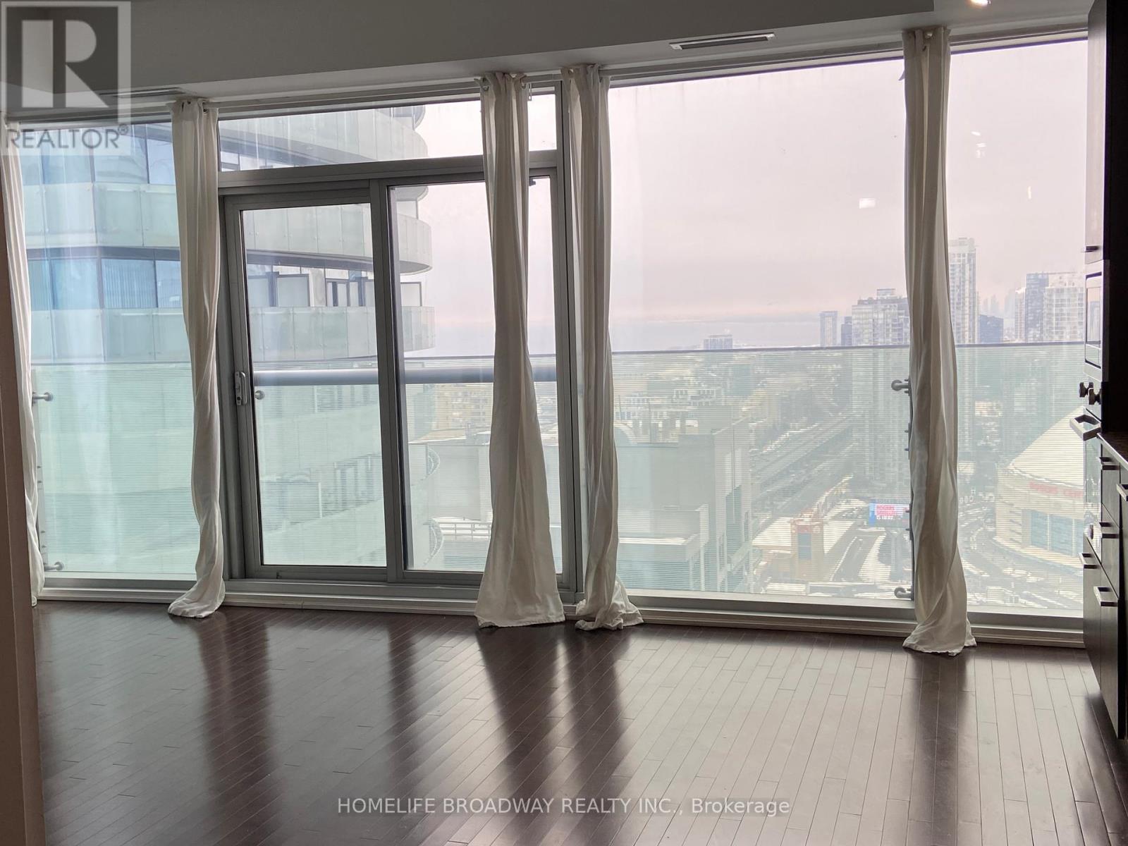 3507 - 14 York Street, Toronto, Ontario  M5J 0B1 - Photo 5 - C12792204