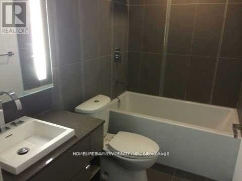 1411 - 101 Peter Street, Toronto, Ontario  M5V 0G6 - Photo 11 - C12792210
