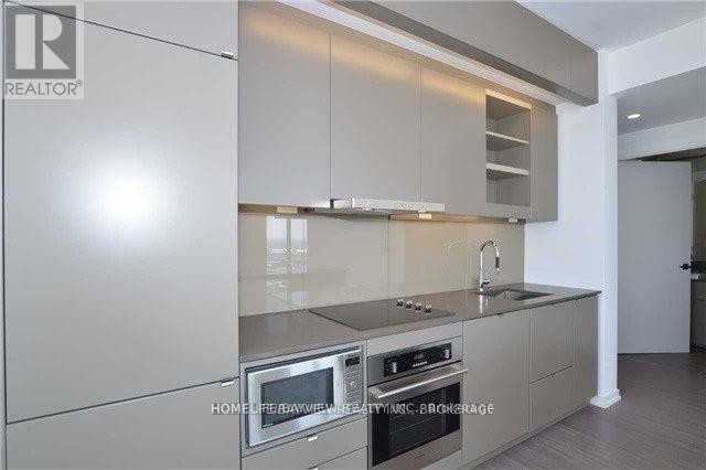 1411 - 101 Peter Street, Toronto, Ontario  M5V 0G6 - Photo 2 - C12792210