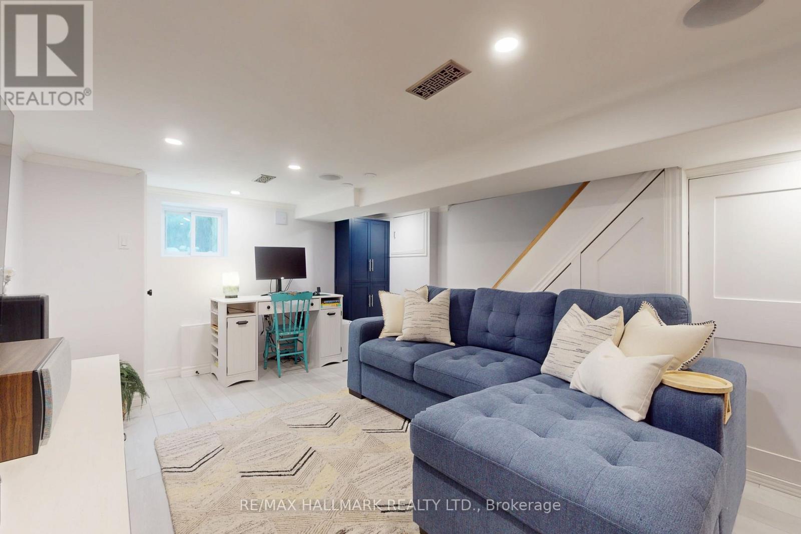 3320 Bathurst Street, Toronto, Ontario  M6A 2B6 - Photo 16 - C12792250