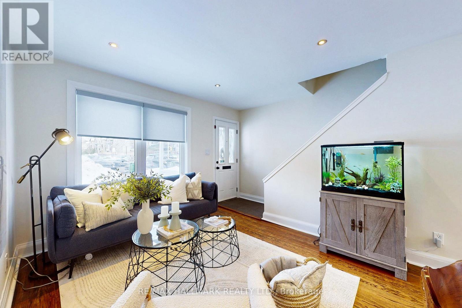 3320 Bathurst Street, Toronto, Ontario  M6A 2B6 - Photo 2 - C12792250