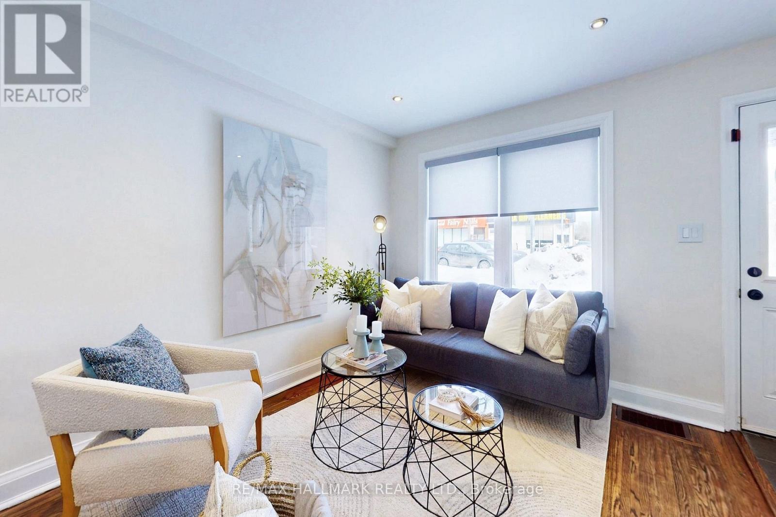 3320 Bathurst Street, Toronto, Ontario  M6A 2B6 - Photo 3 - C12792250