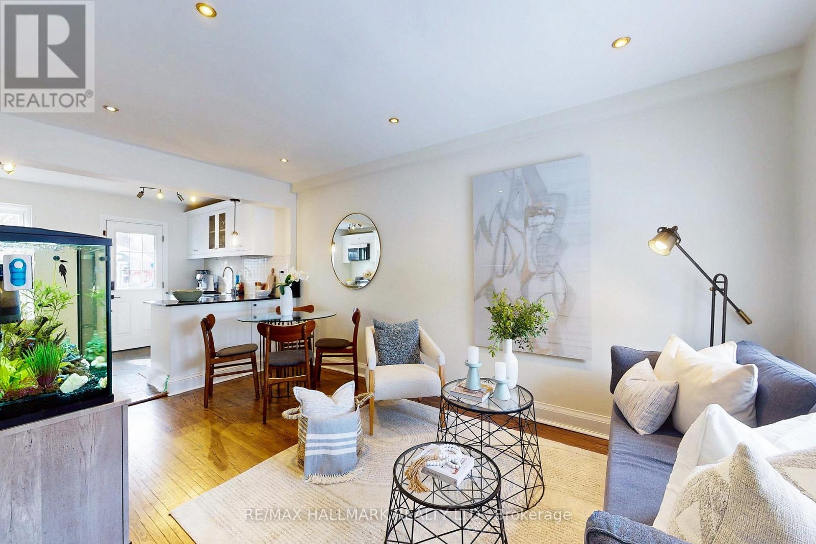 3320 Bathurst Street, Toronto, Ontario  M6A 2B6 - Photo 5 - C12792250