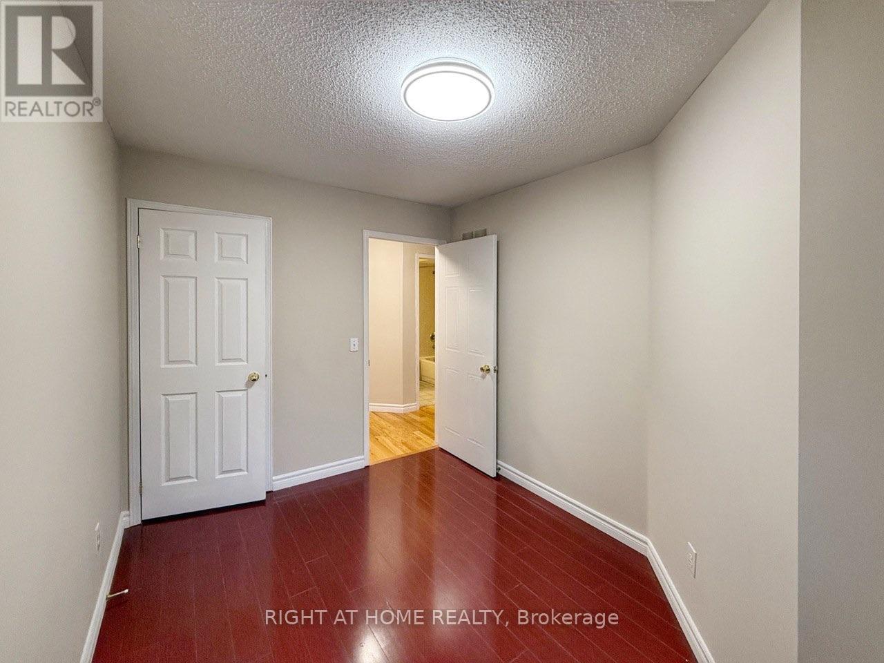 30a - 81 Northern Heights Drive, Richmond Hill, Ontario  L4B 4C9 - Photo 12 - N12792244