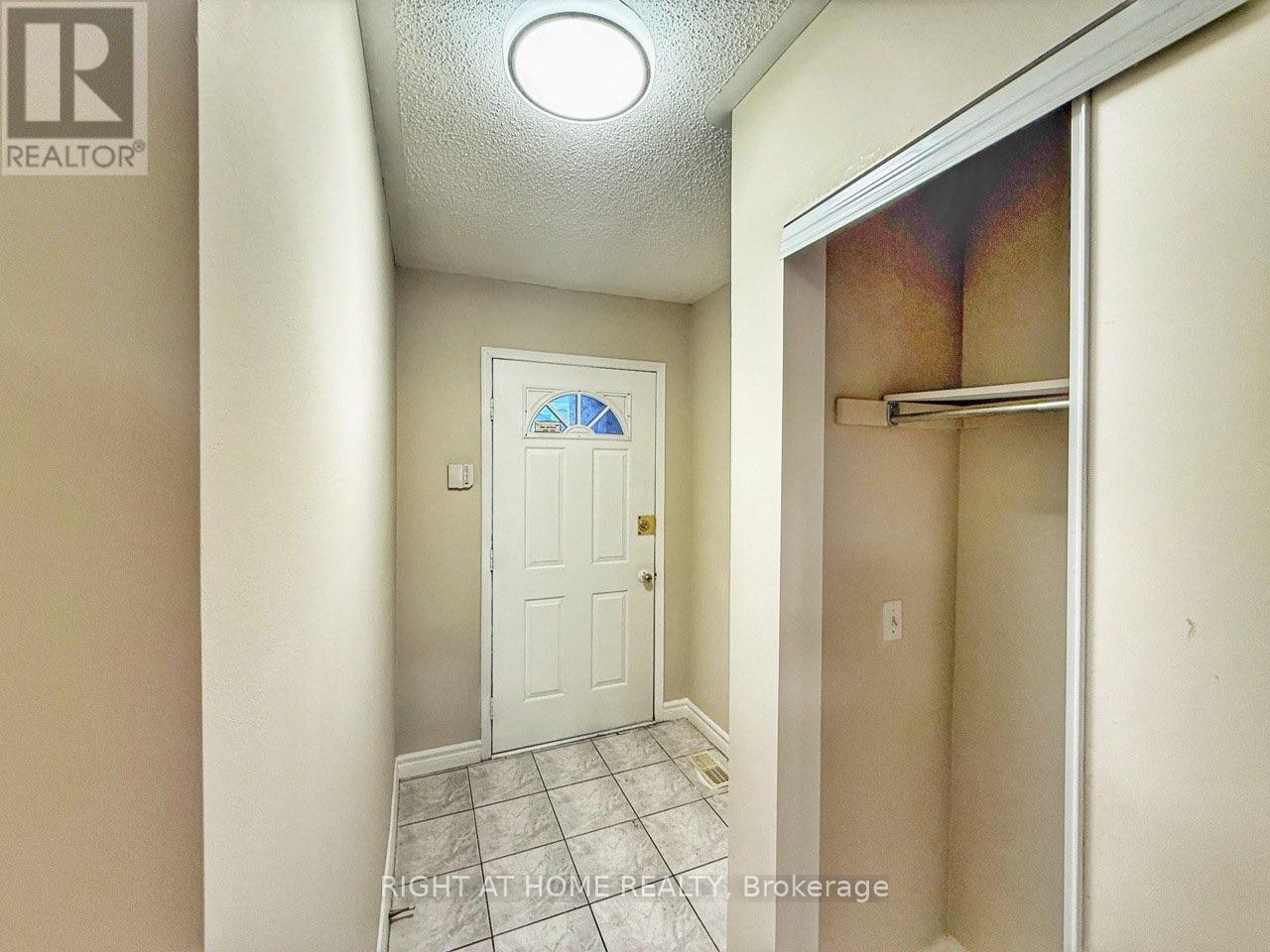 30a - 81 Northern Heights Drive, Richmond Hill, Ontario  L4B 4C9 - Photo 17 - N12792244