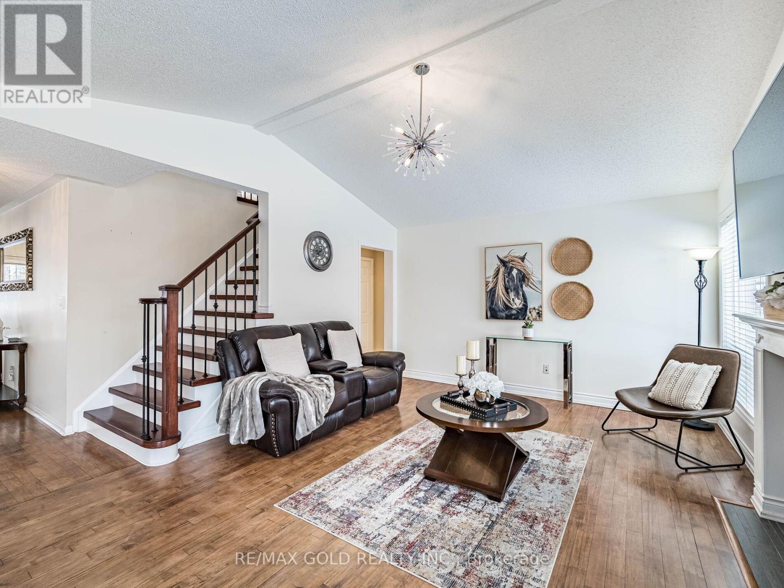 1595 Beaty Trail, Milton, Ontario  L9T 5M4 - Photo 13 - W12792214