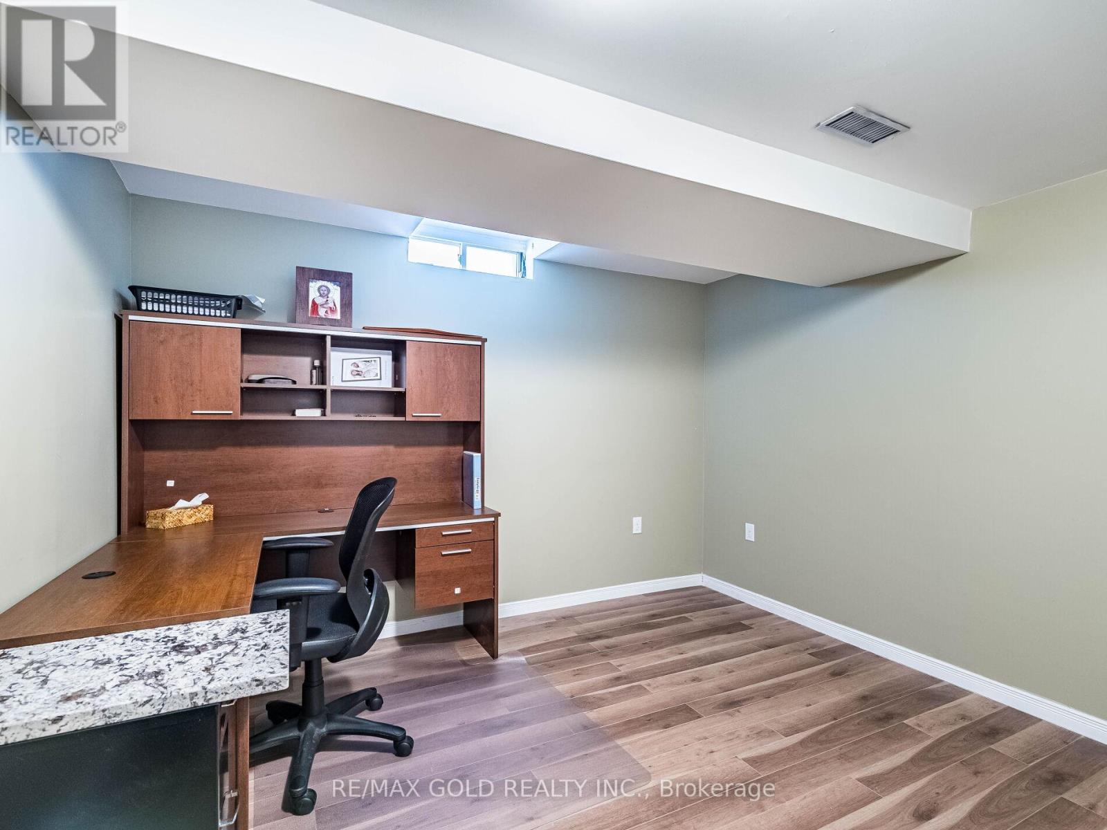 1595 Beaty Trail, Milton, Ontario  L9T 5M4 - Photo 37 - W12792214