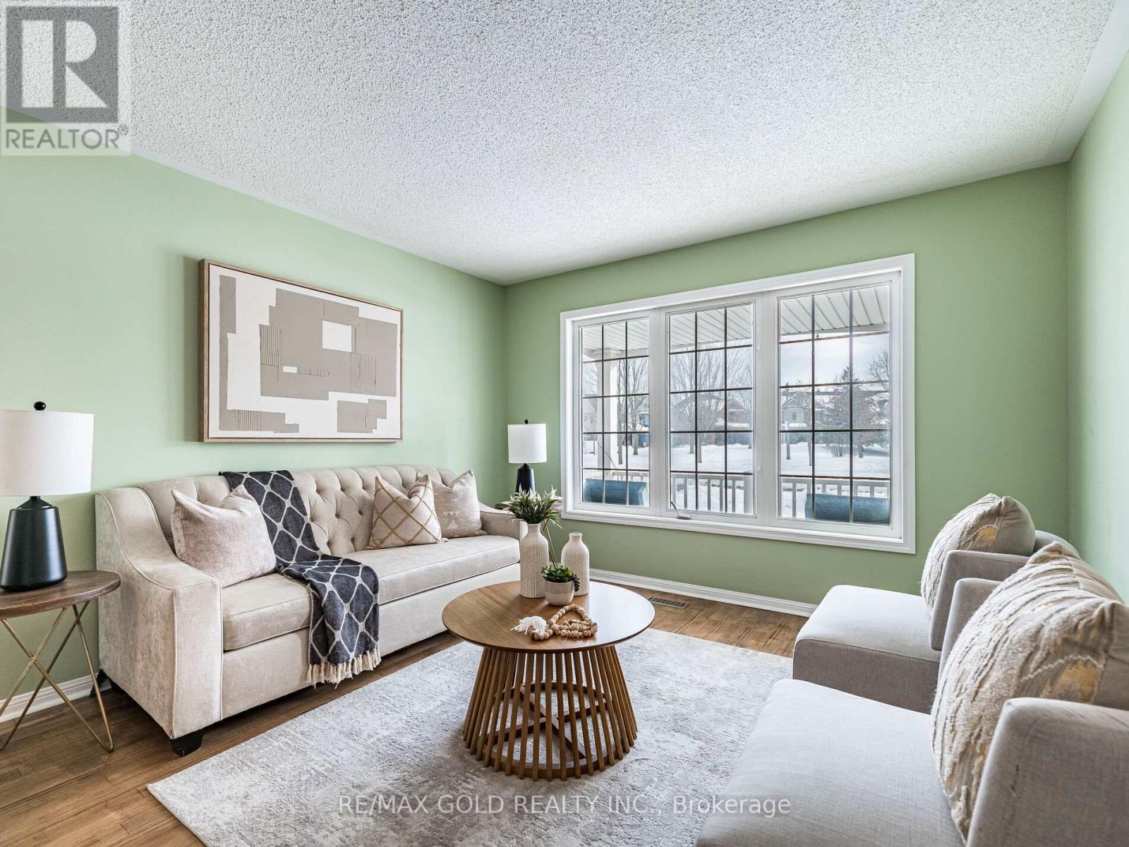 1595 Beaty Trail, Milton, Ontario  L9T 5M4 - Photo 9 - W12792214