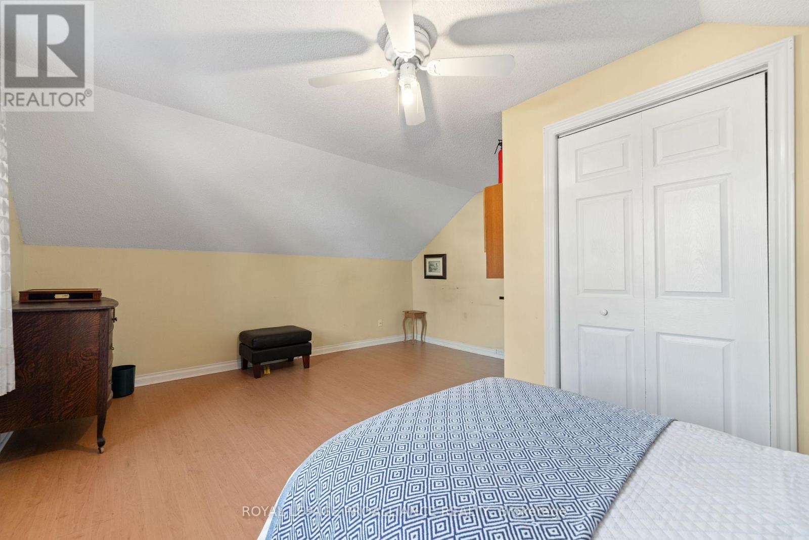 246 Foster Avenue, Belleville (Belleville Ward), Ontario  K8N 3R3 - Photo 27 - X12792054