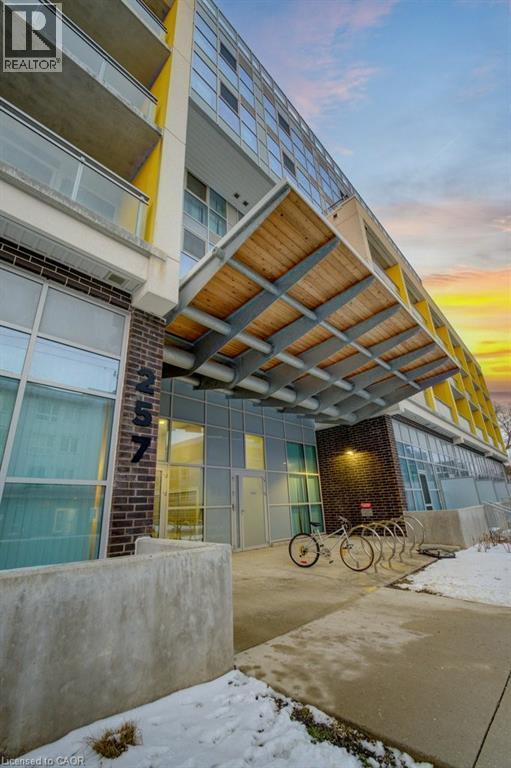 257 Hemlock Street Unit# 606, Waterloo, Ontario  N2L 3R4 - Photo 2 - 40805424