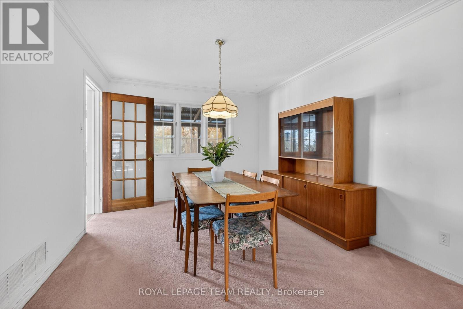 38 Maple Grove Road, Ottawa, Ontario  K2L 3K8 - Photo 10 - X12792058