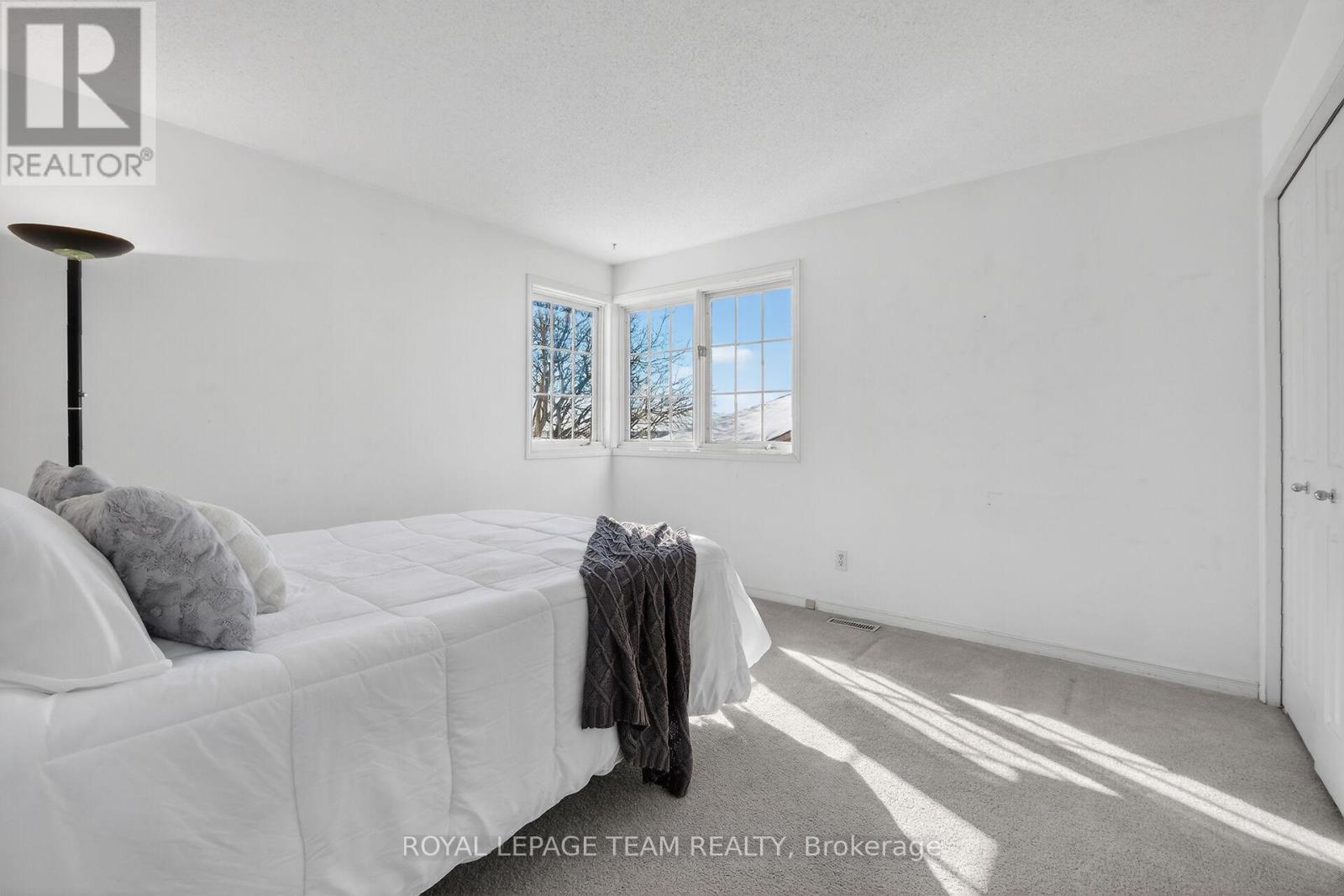 38 Maple Grove Road, Ottawa, Ontario  K2L 3K8 - Photo 22 - X12792058