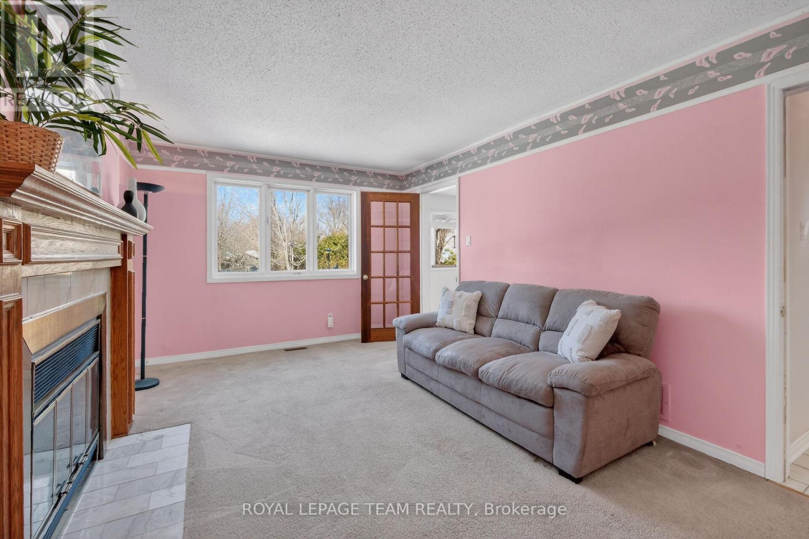 38 Maple Grove Road, Ottawa, Ontario  K2L 3K8 - Photo 19 - X12792058