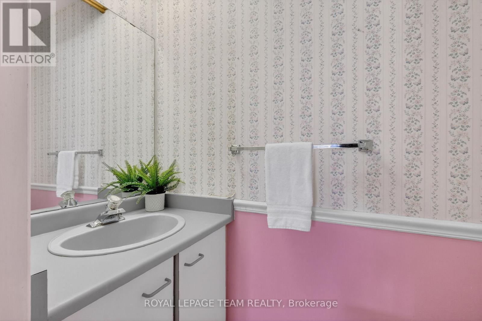 38 Maple Grove Road, Ottawa, Ontario  K2L 3K8 - Photo 21 - X12792058