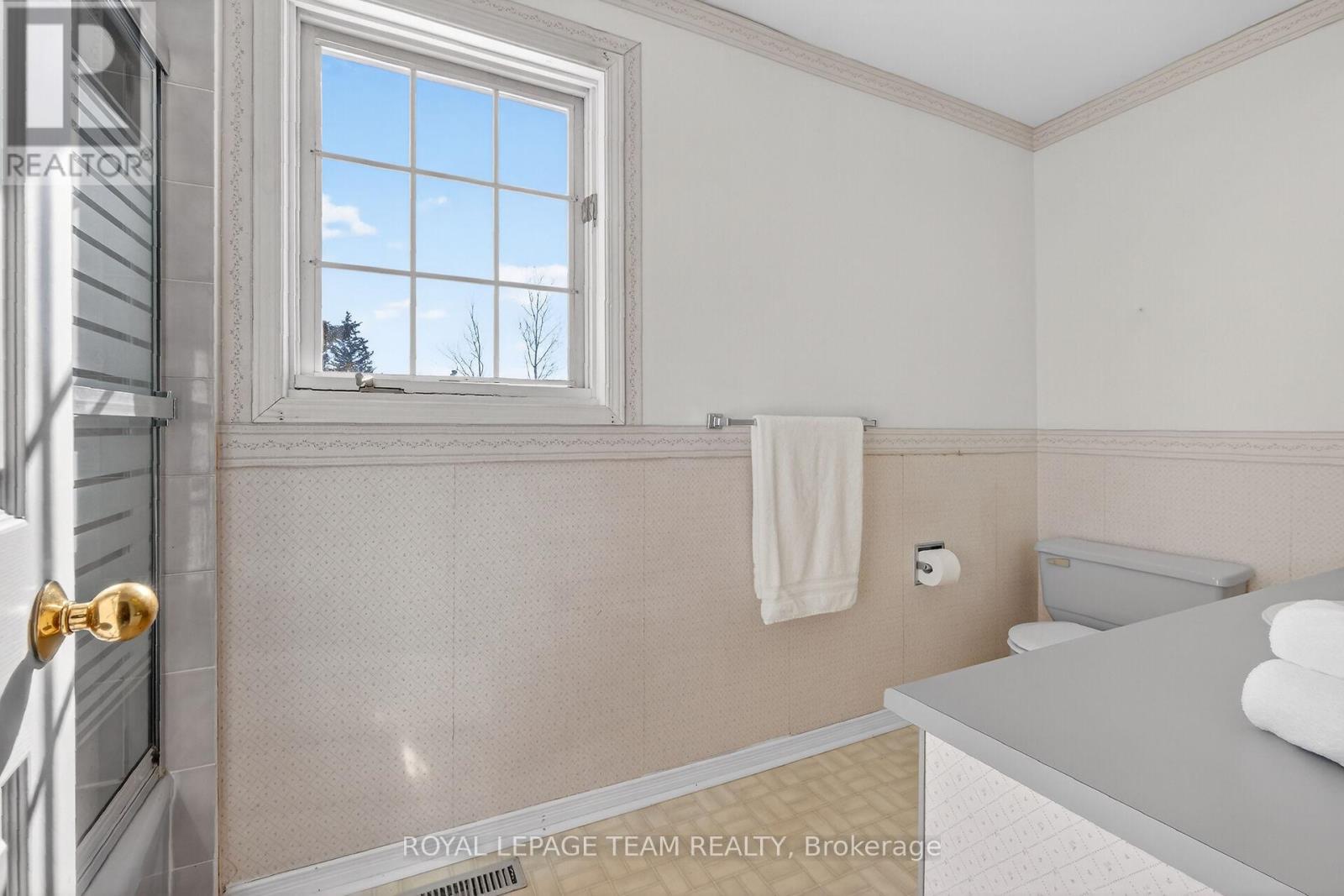 38 Maple Grove Road, Ottawa, Ontario  K2L 3K8 - Photo 26 - X12792058