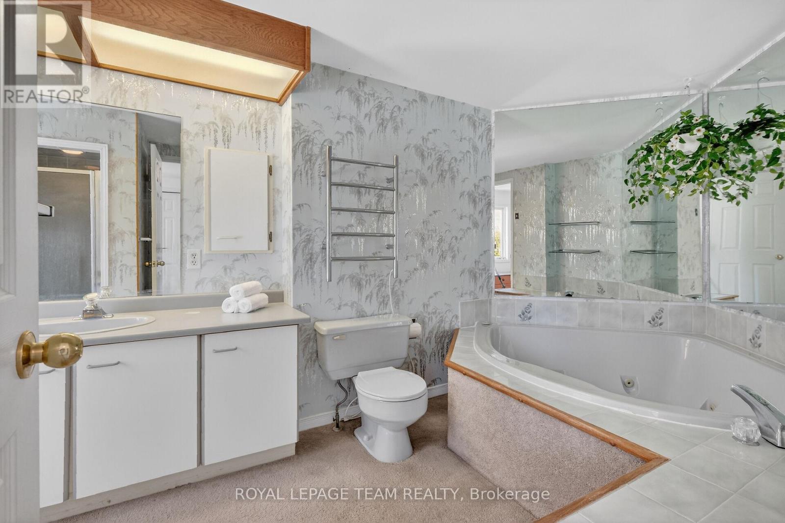 38 Maple Grove Road, Ottawa, Ontario  K2L 3K8 - Photo 32 - X12792058