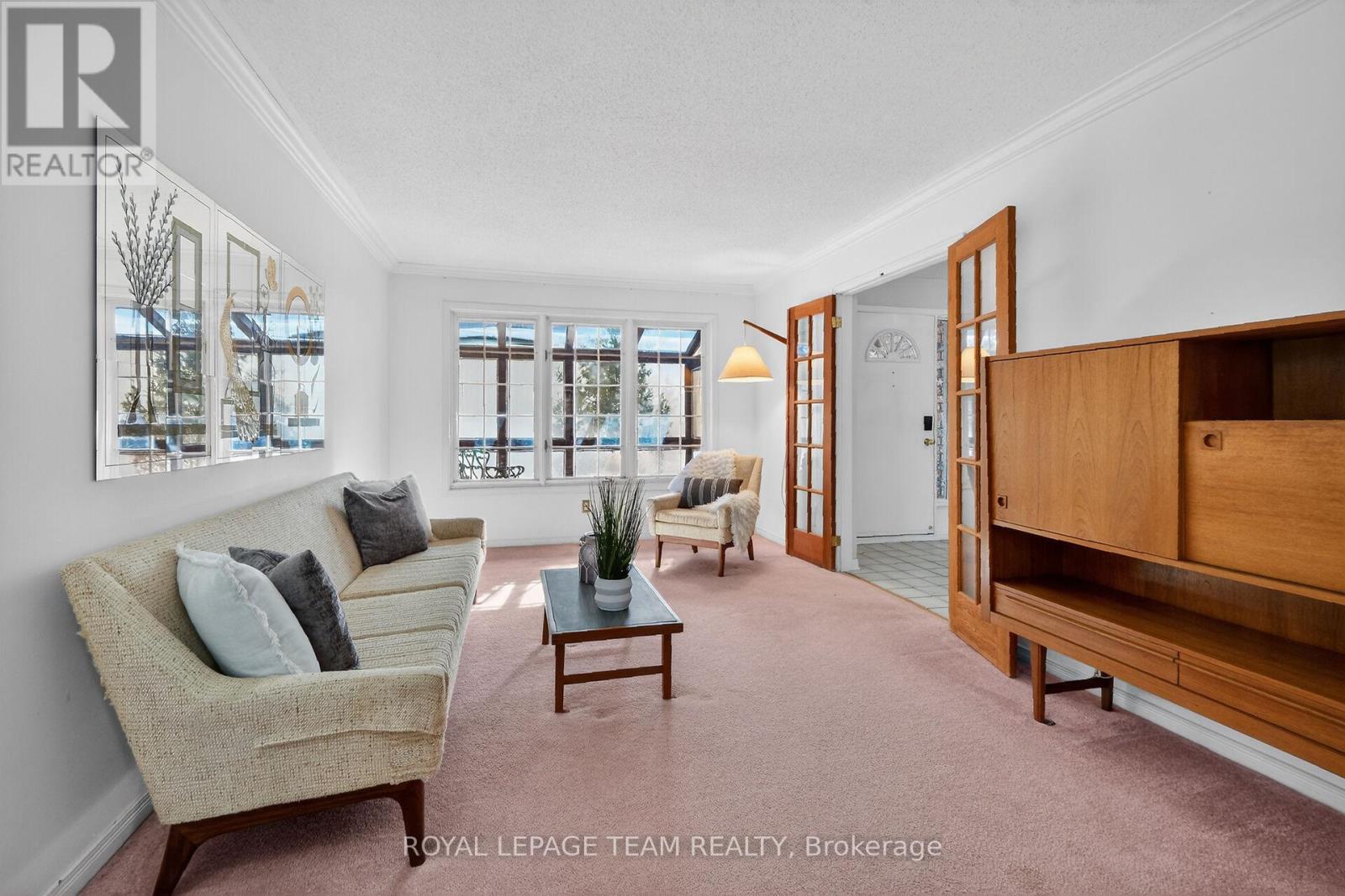 38 Maple Grove Road, Ottawa, Ontario  K2L 3K8 - Photo 7 - X12792058