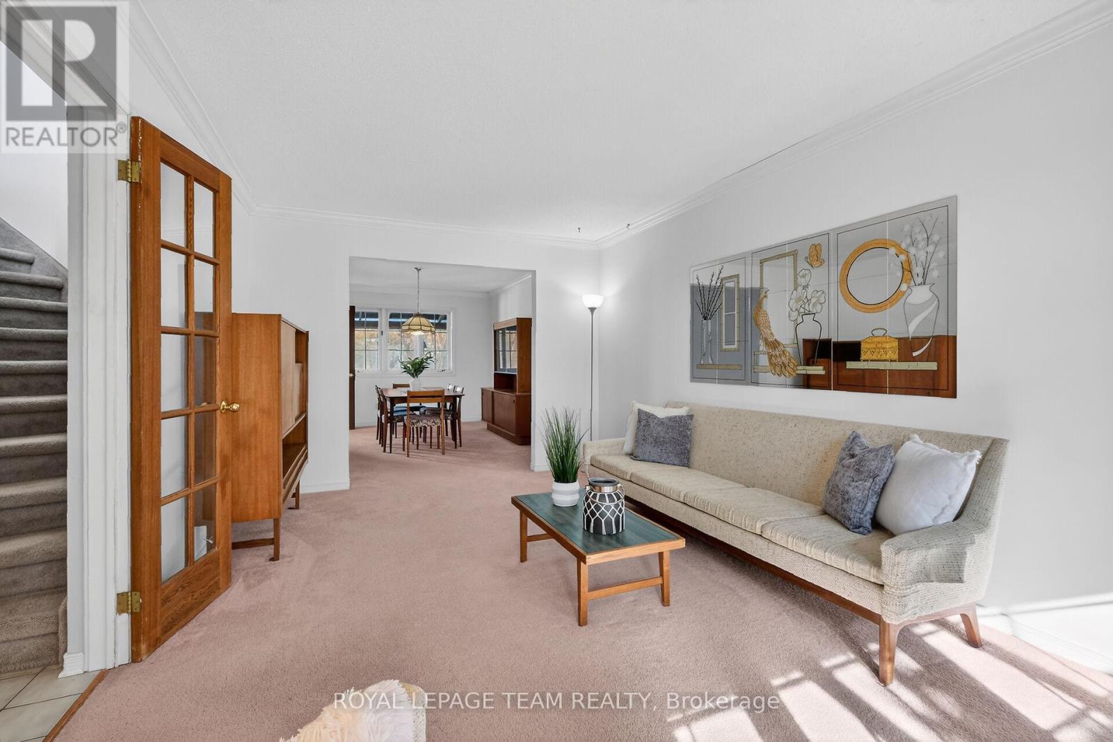 38 Maple Grove Road, Ottawa, Ontario  K2L 3K8 - Photo 9 - X12792058