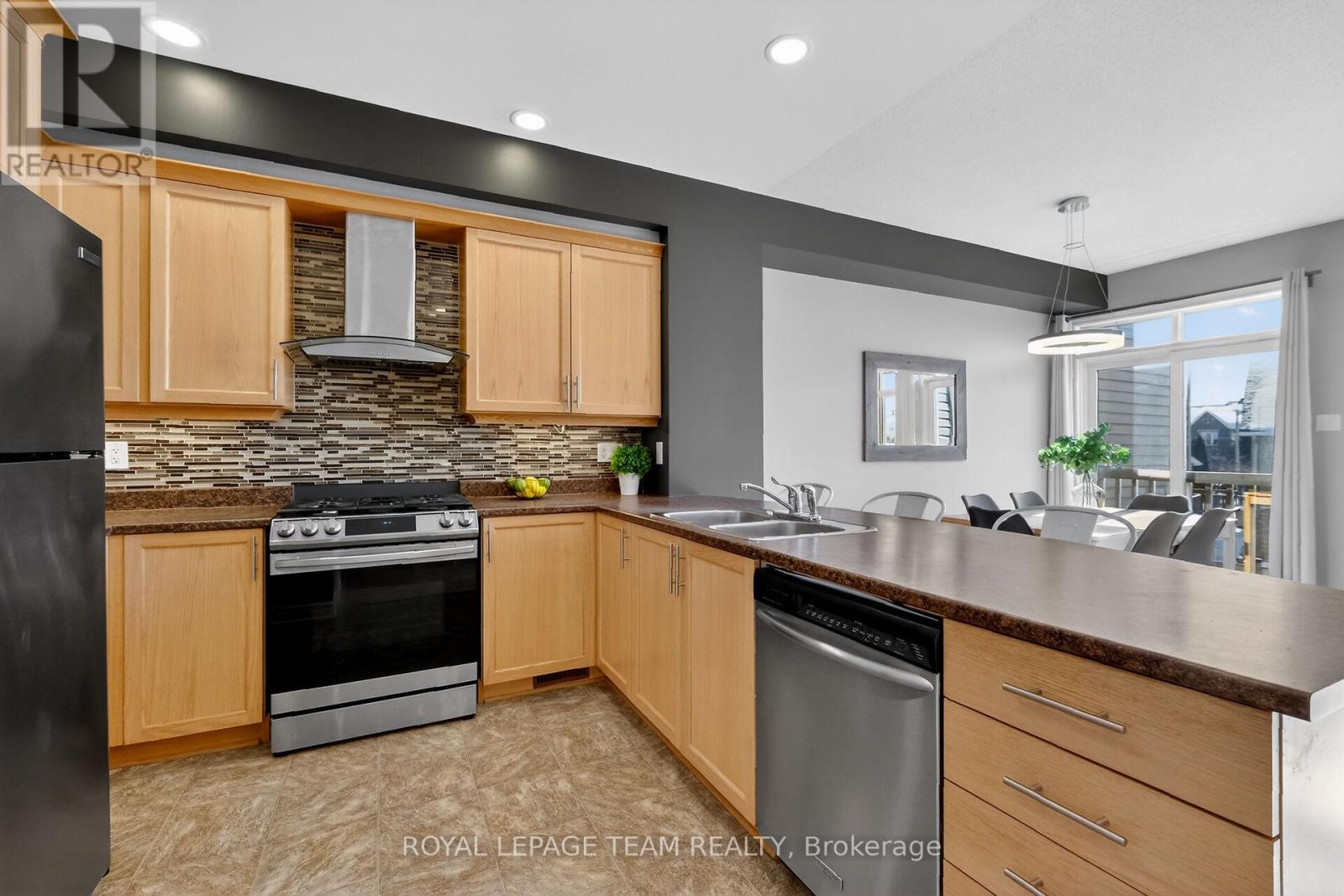 420 Foxhall Way, Ottawa, Ontario  K2M 0G1 - Photo 16 - X12792060