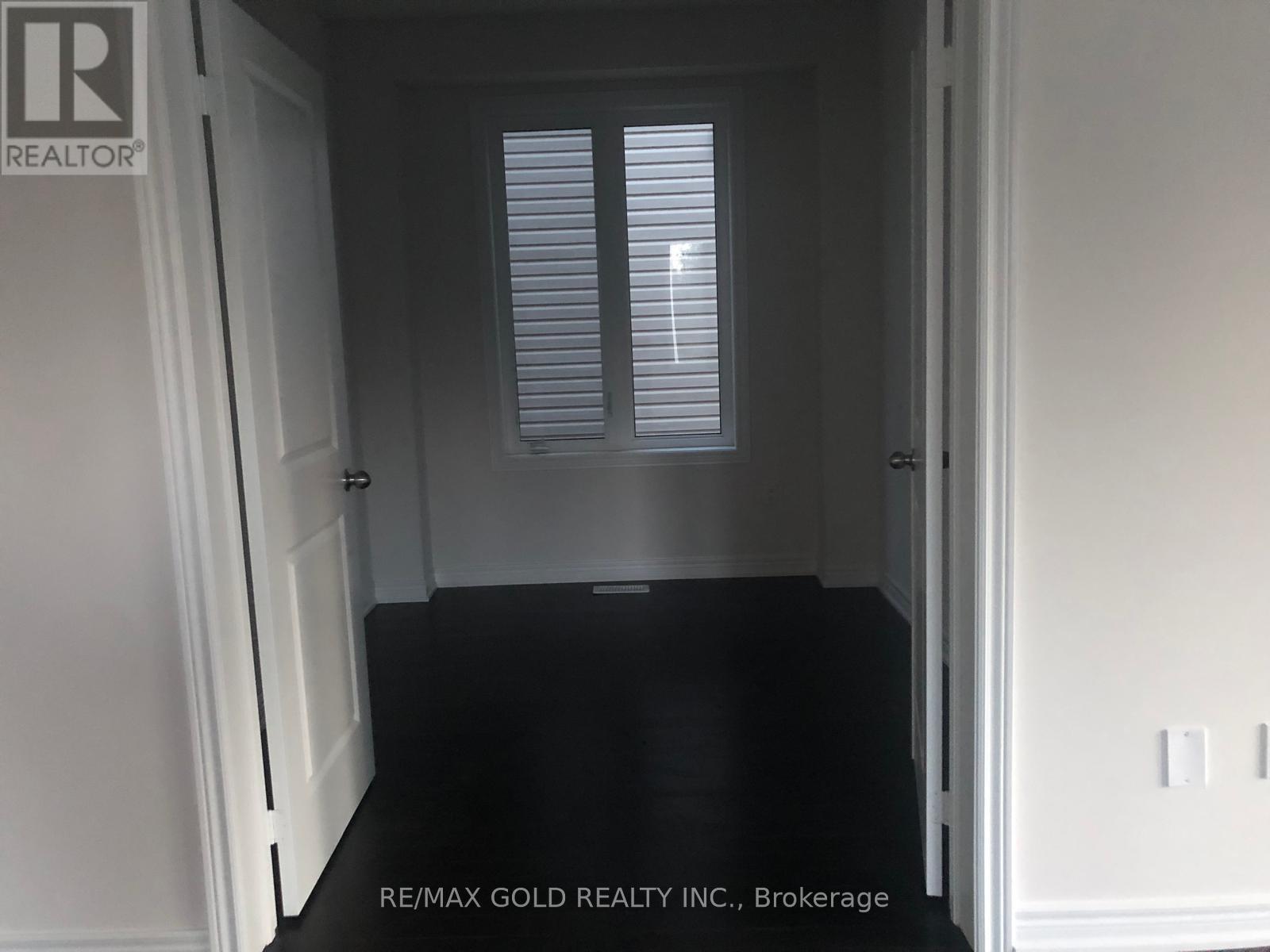 124 Limestone Lane, Shelburne, Ontario  L9V 3Y4 - Photo 4 - X12792220