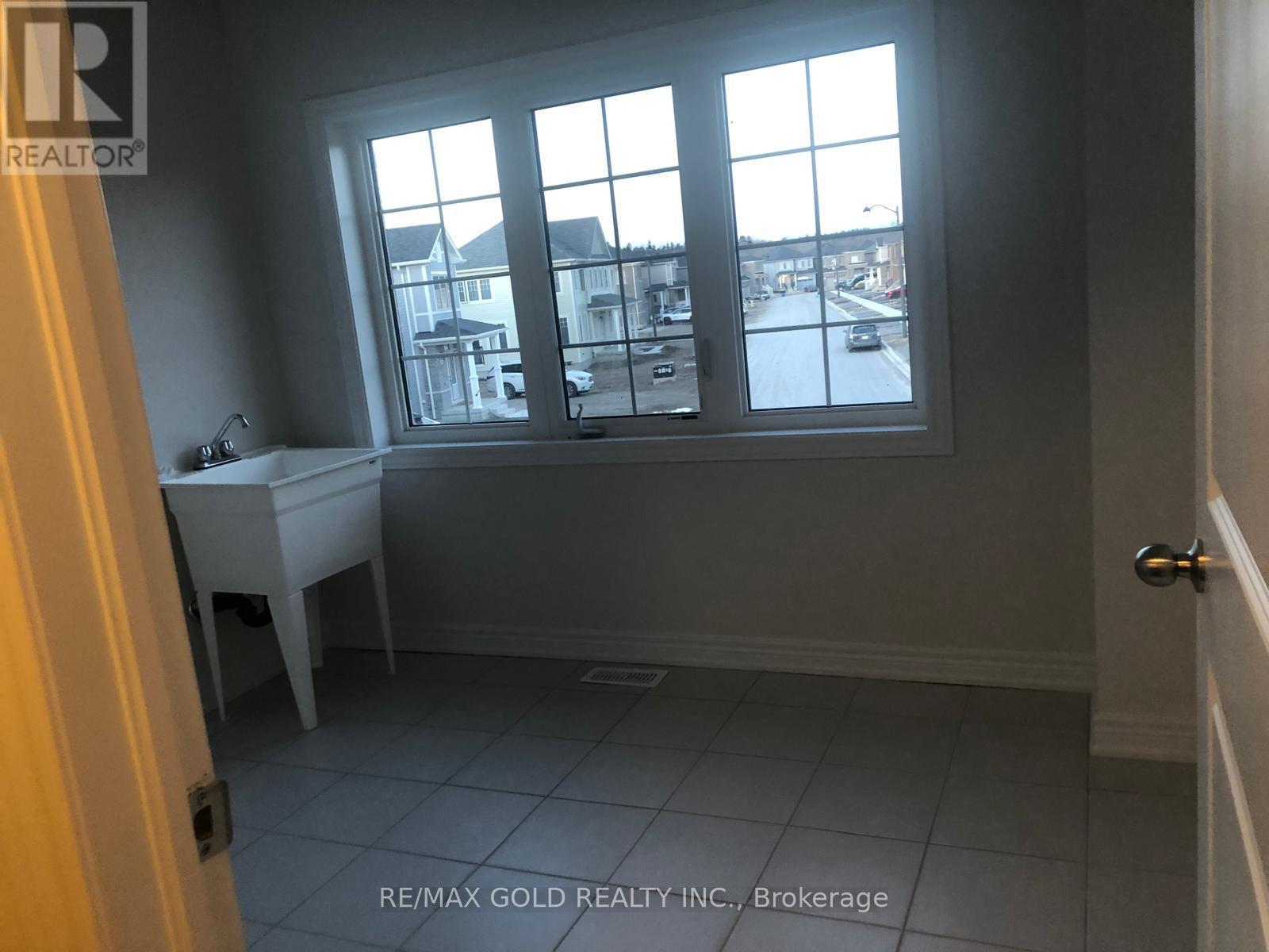 124 Limestone Lane, Shelburne, Ontario  L9V 3Y4 - Photo 9 - X12792220