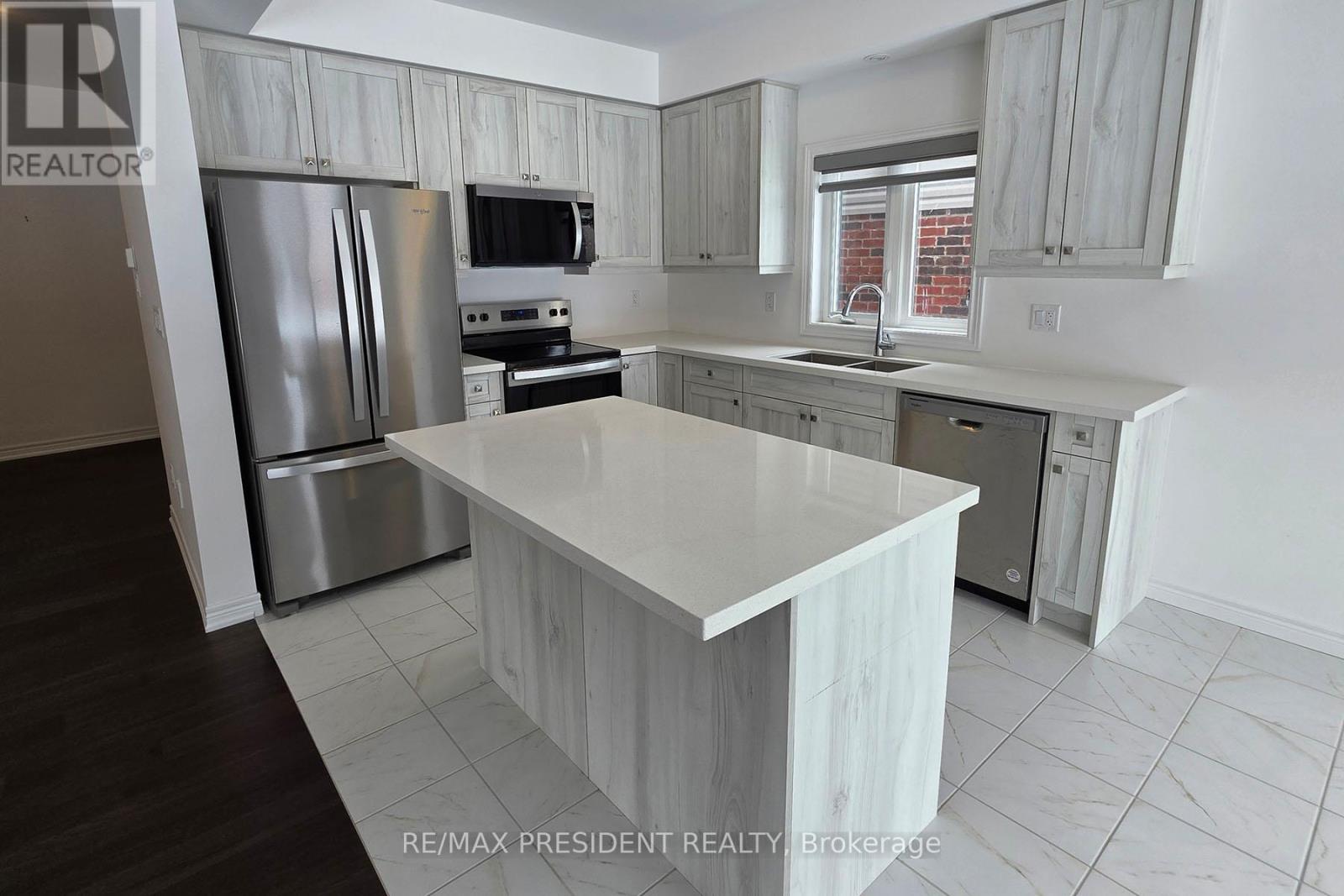 20 Broddy Avenue, Brantford, Ontario  N3T 0V2 - Photo 11 - X12792270