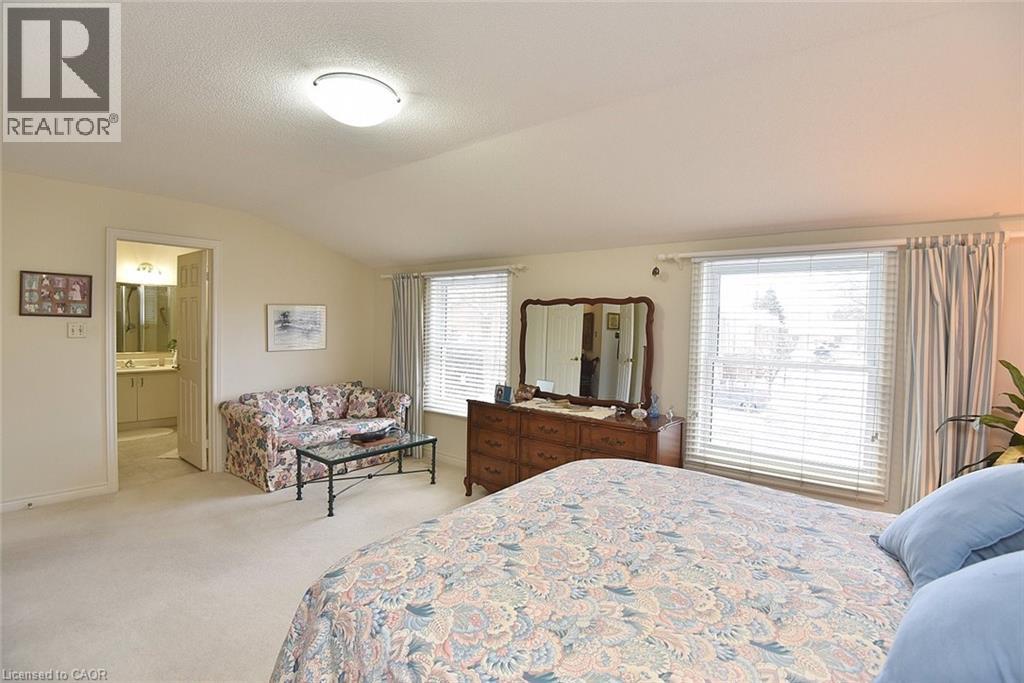 230 Meadowbrook Drive Unit# 8, Ancaster, Ontario  L9G 4V2 - Photo 22 - 40799559