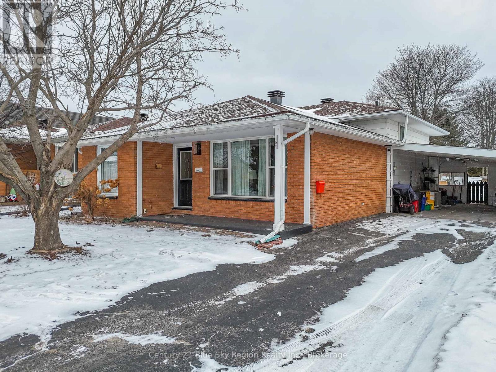 14 Marshall Park Drive, North Bay (Ferris), Ontario  P1A 2N9 - Photo 2 - X12792336