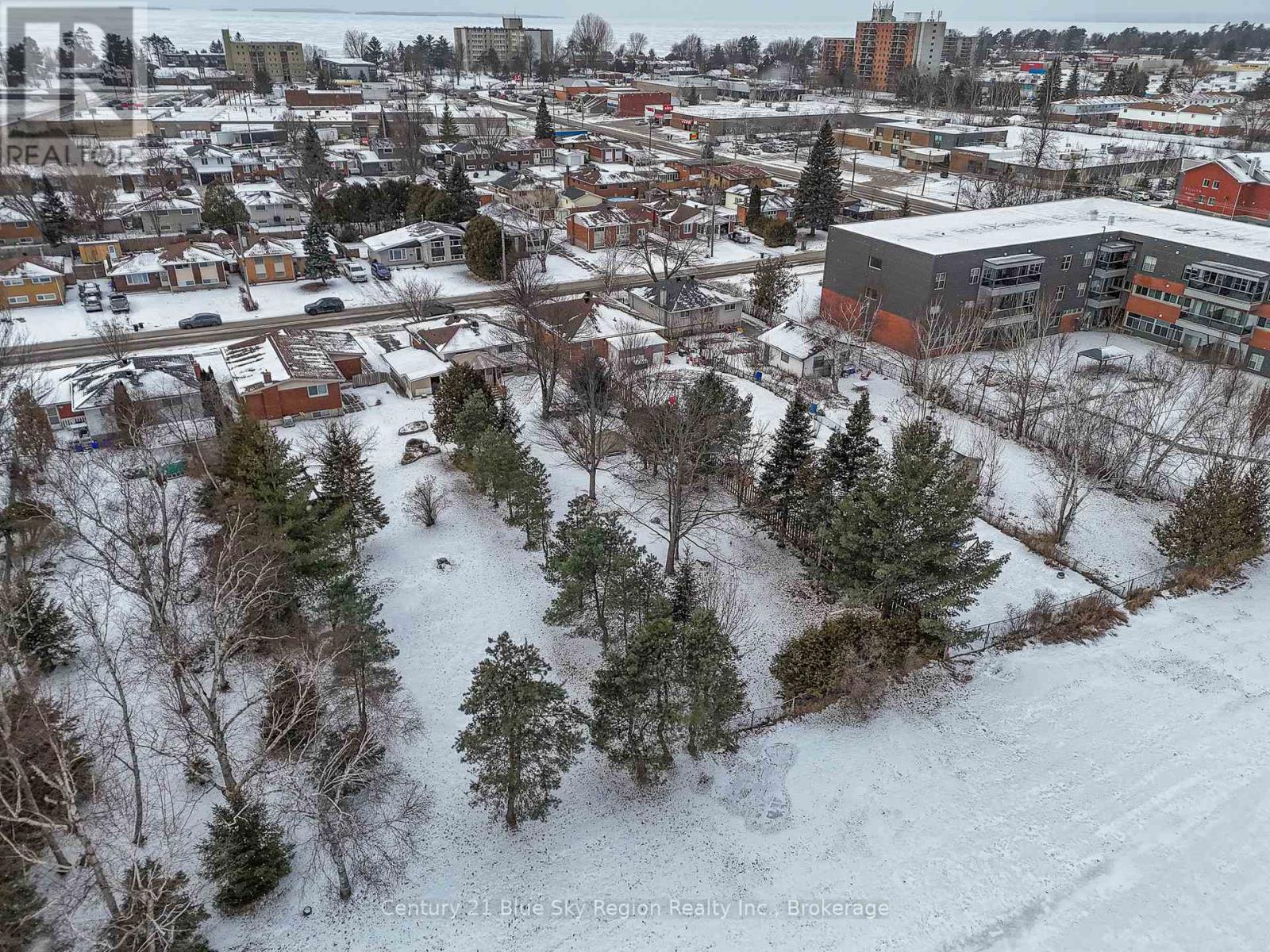 14 Marshall Park Drive, North Bay (Ferris), Ontario  P1A 2N9 - Photo 36 - X12792336