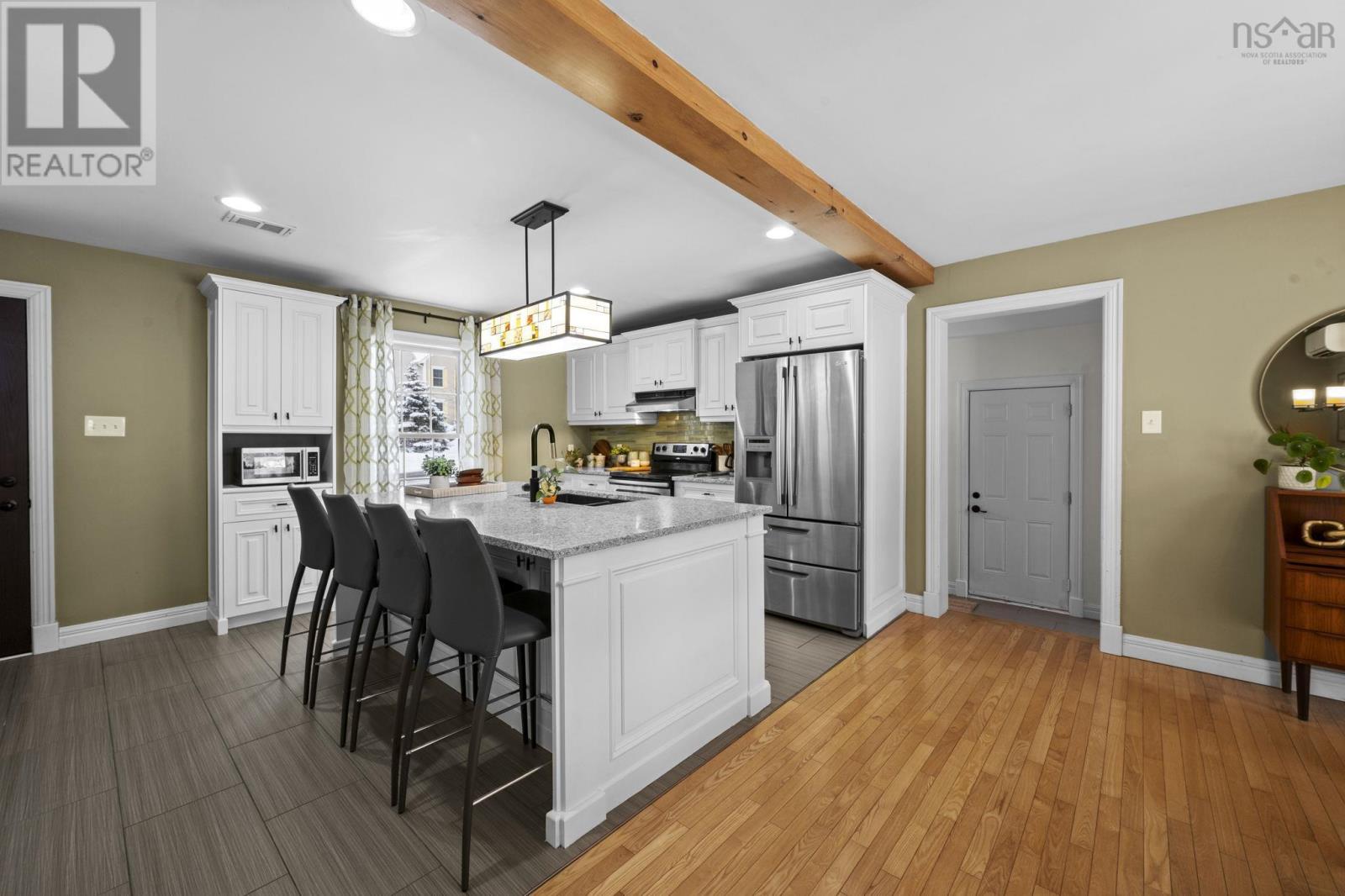 39 Stirling Avenue, Wolfville, Nova Scotia  B4P 2N3 - Photo 11 - 202602819