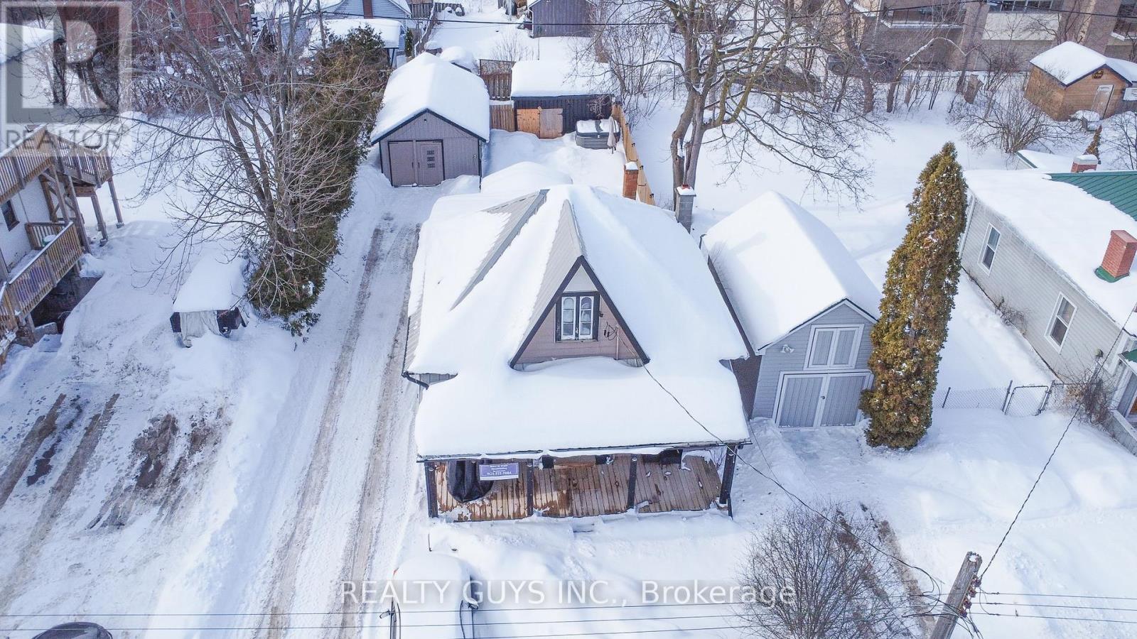 459 Donegal Street, Peterborough, Ontario K9H 4L7 - Photo 3 - X12792306