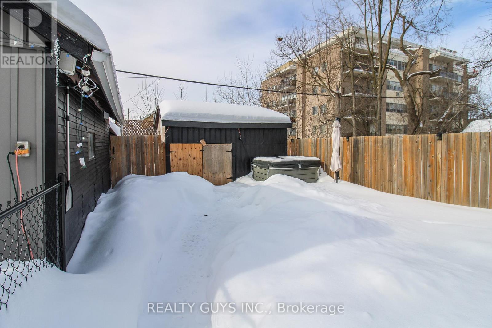 459 Donegal Street, Peterborough, Ontario K9H 4L7 - Photo 7 - X12792306