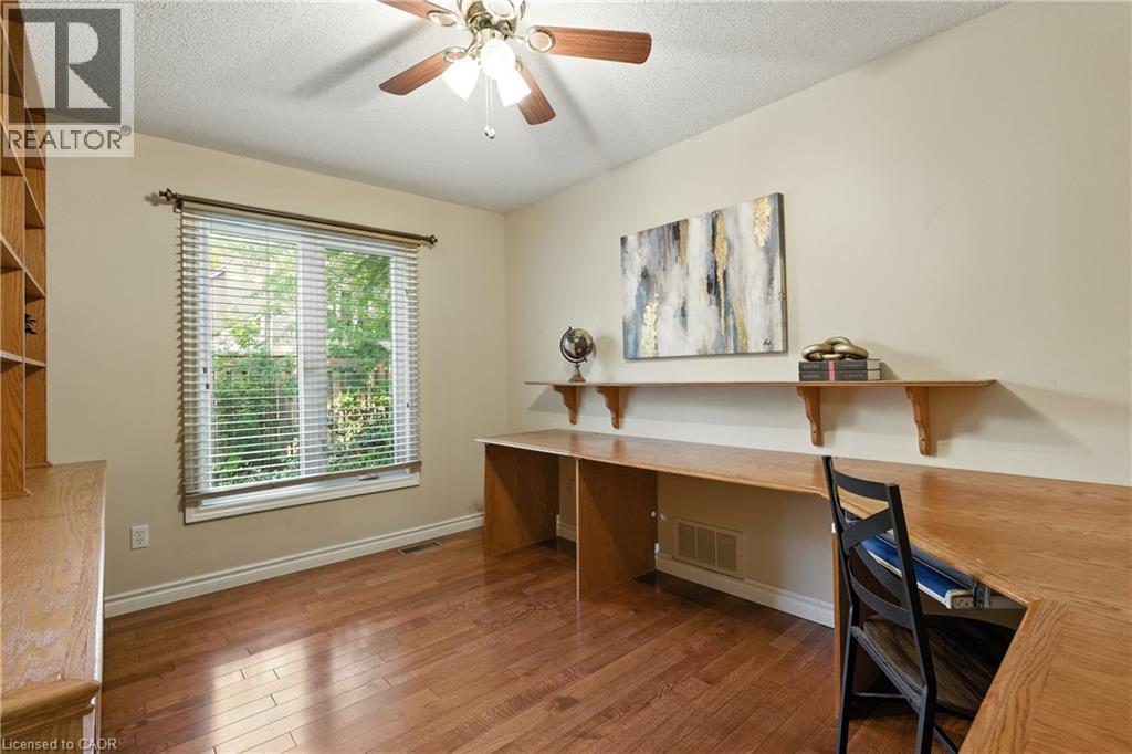 6 Renata Court, Hamilton, Ontario  L9H 6X1 - Photo 9 - 40793652