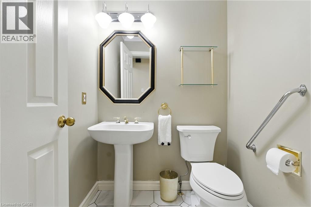 6 Renata Court, Hamilton, Ontario  L9H 6X1 - Photo 24 - 40793652