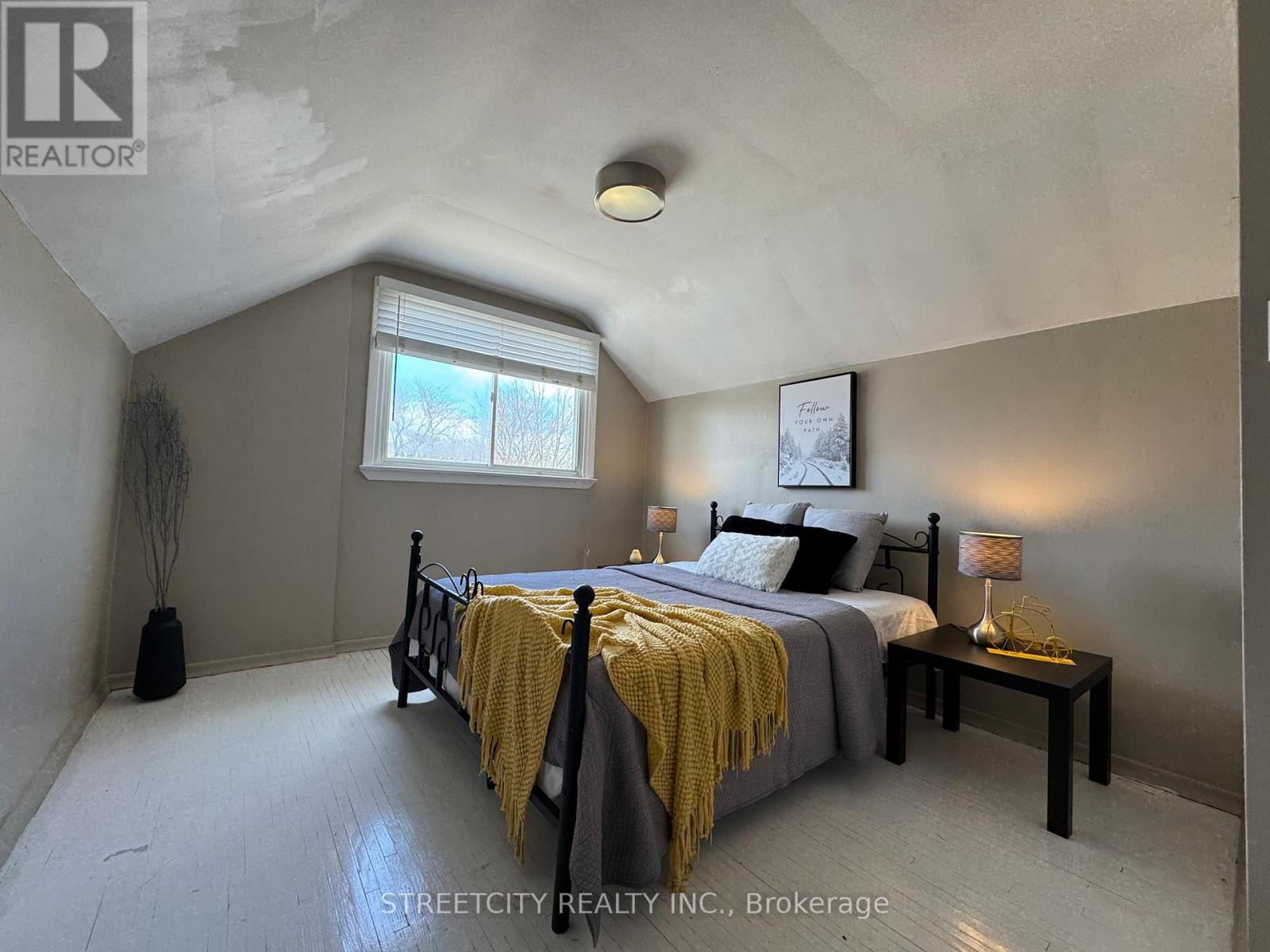 924 Valetta Street S, London North, Ontario  N6H 2Z6 - Photo 7 - X12788876